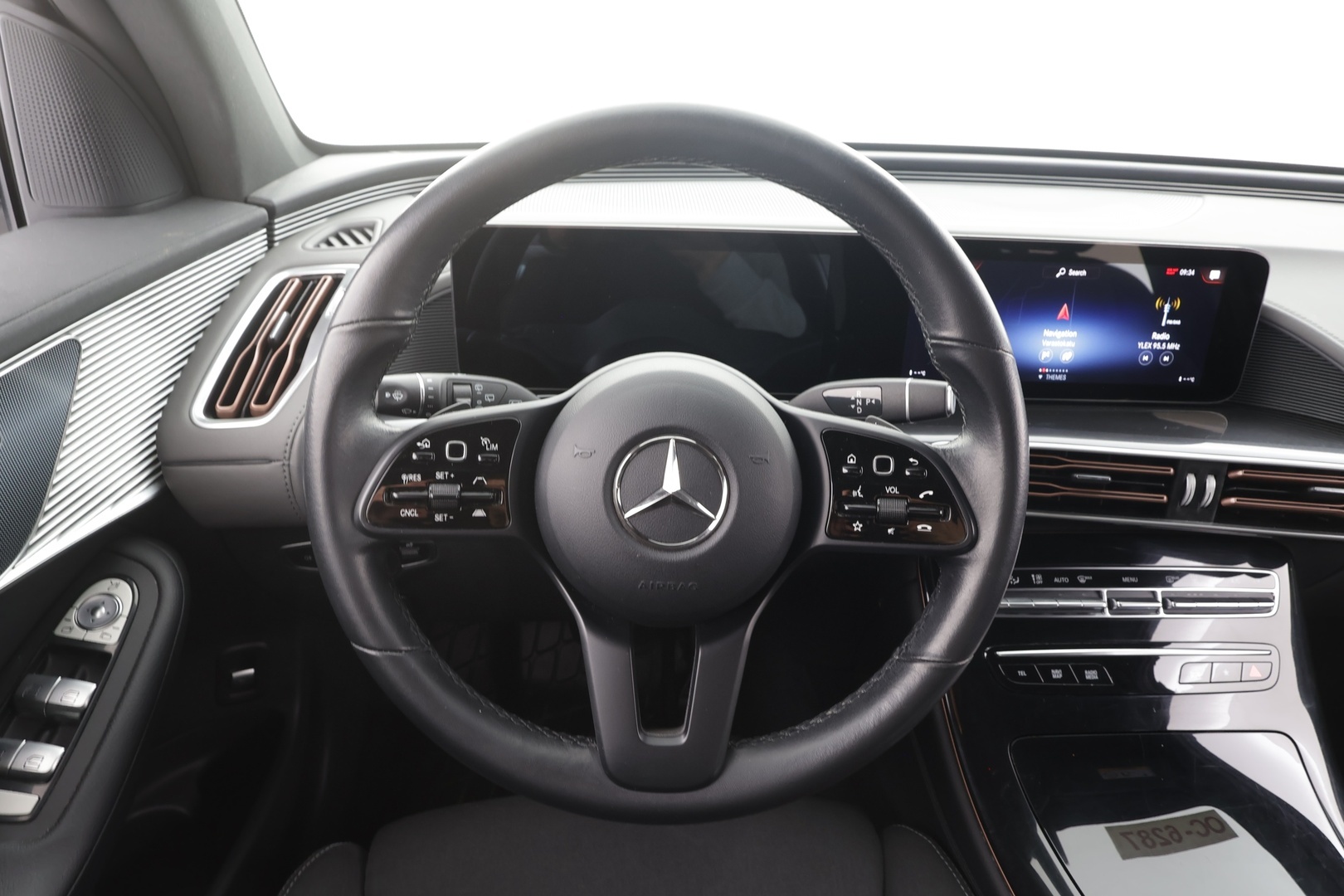 MERCEDES-BENZ EQC 2022