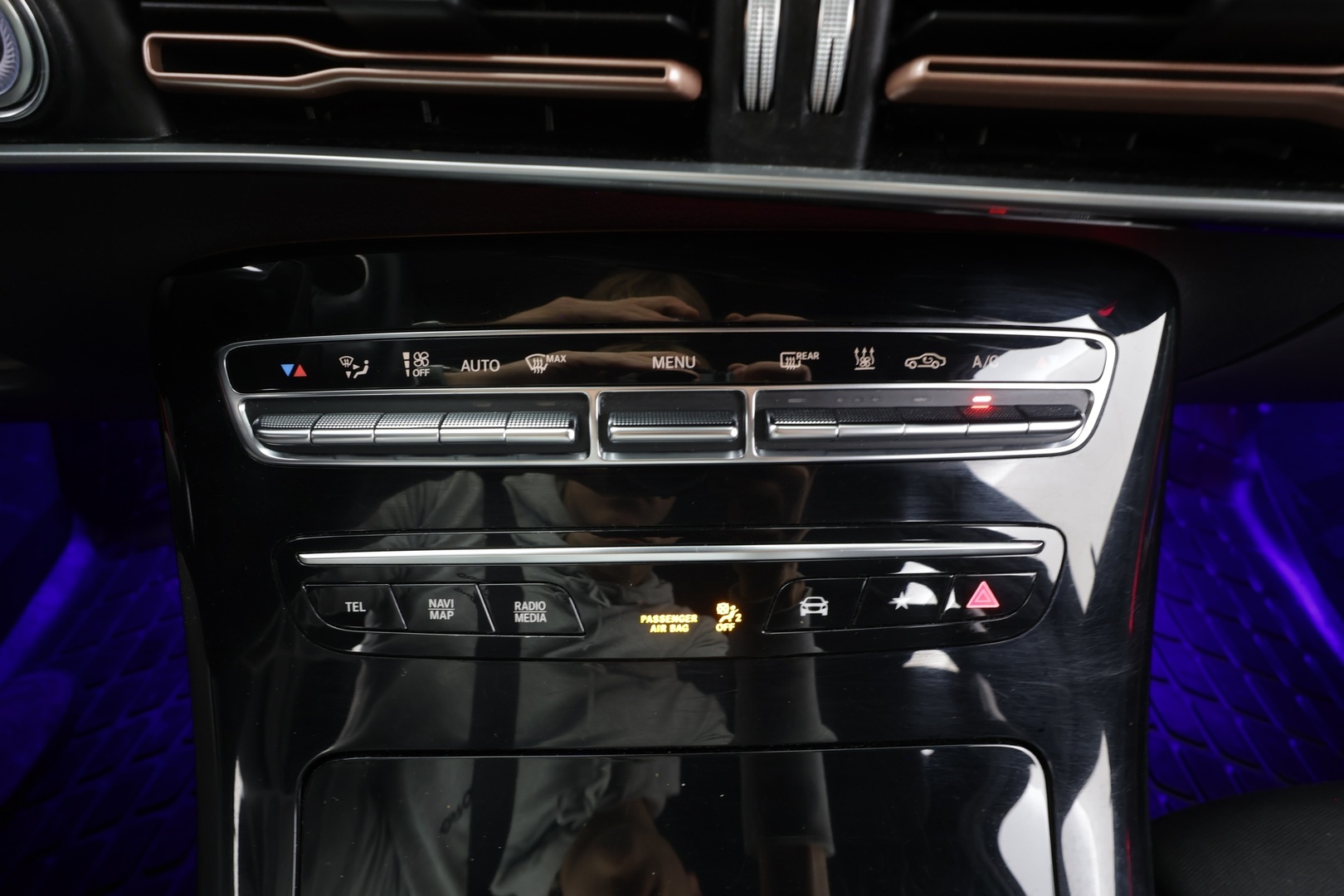 MERCEDES-BENZ EQC 2022