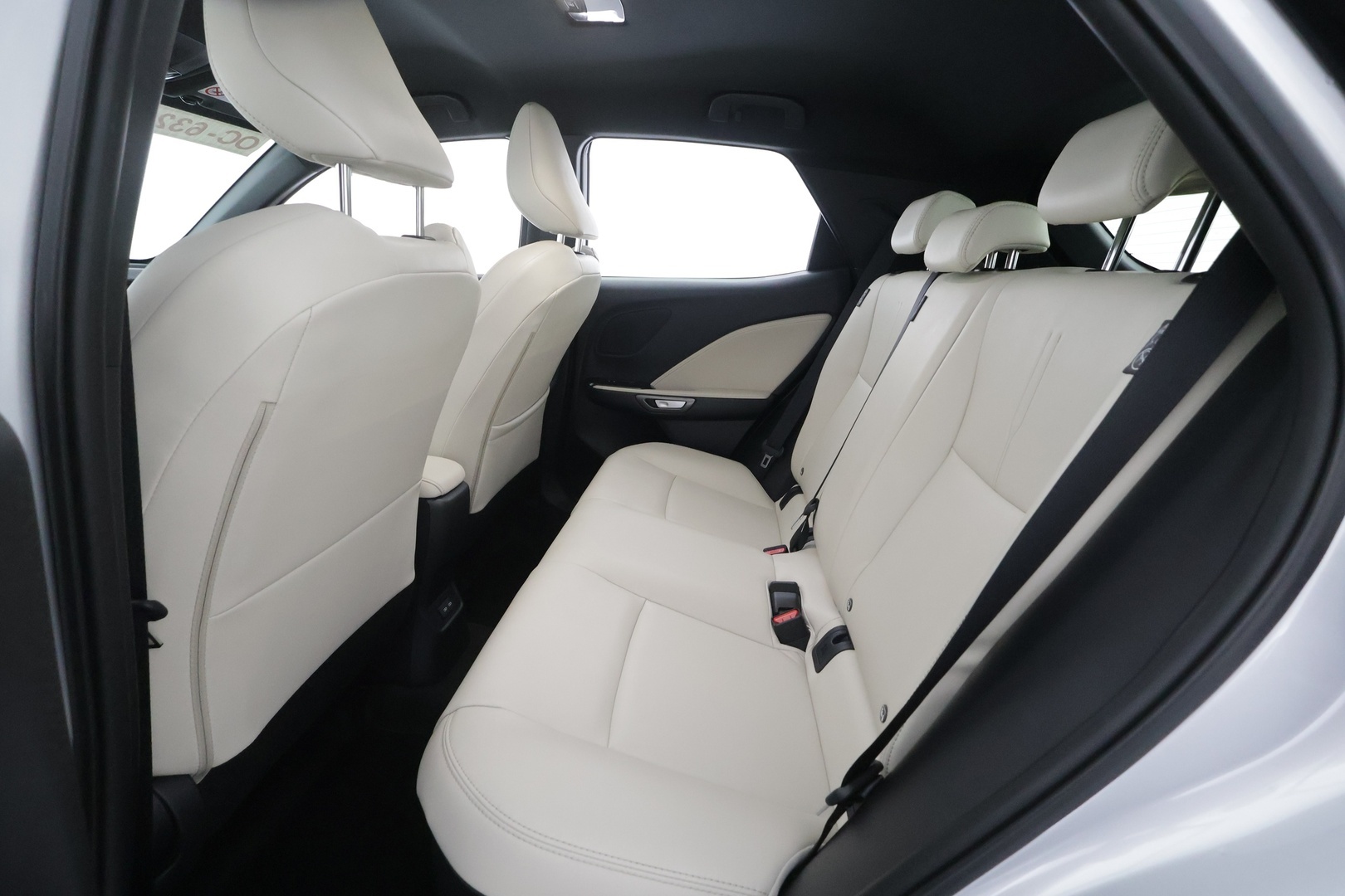 LEXUS LBX 2024