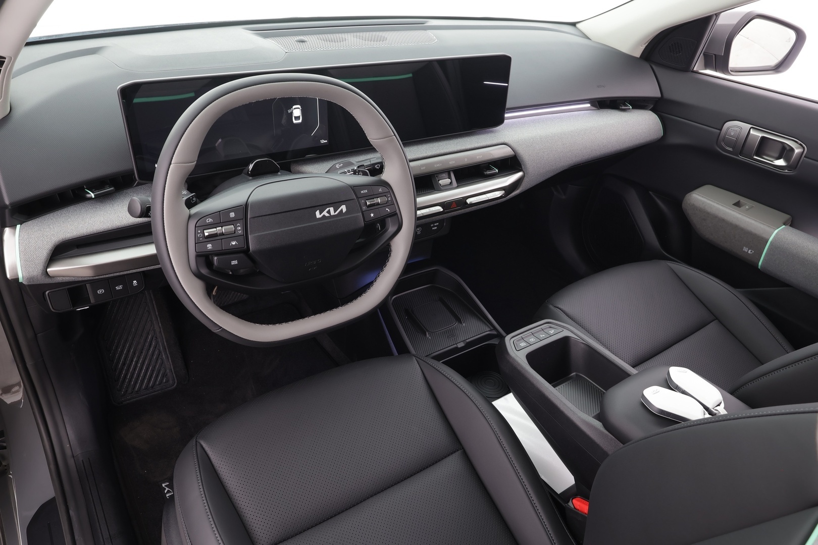 KIA EV4 2026