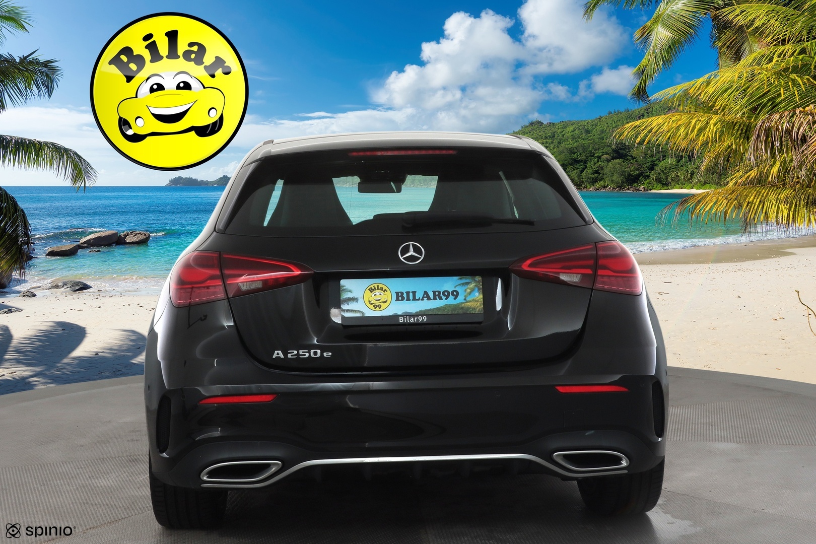MERCEDES-BENZ A 2023