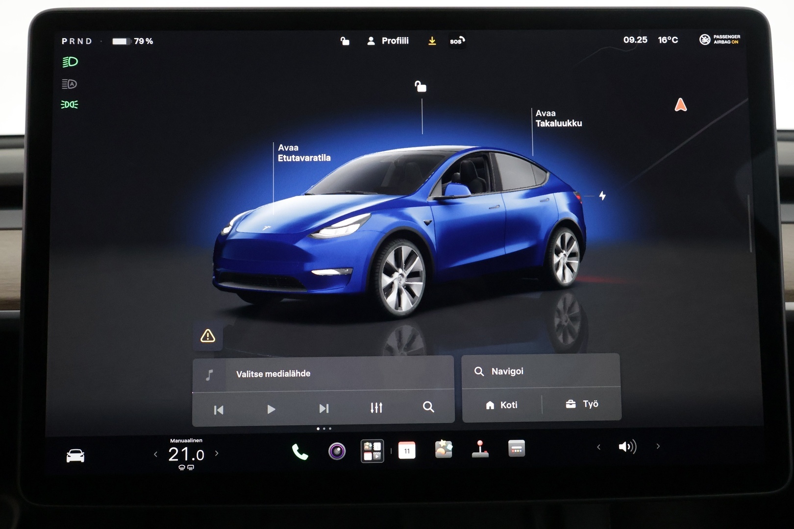TESLA Model Y 2024