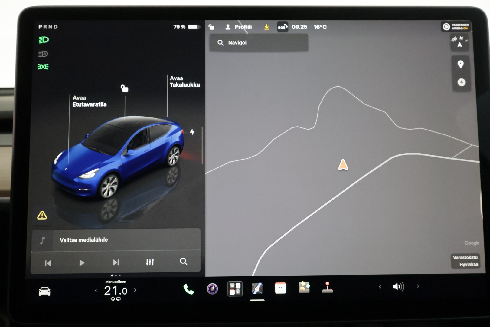 TESLA Model Y 2024