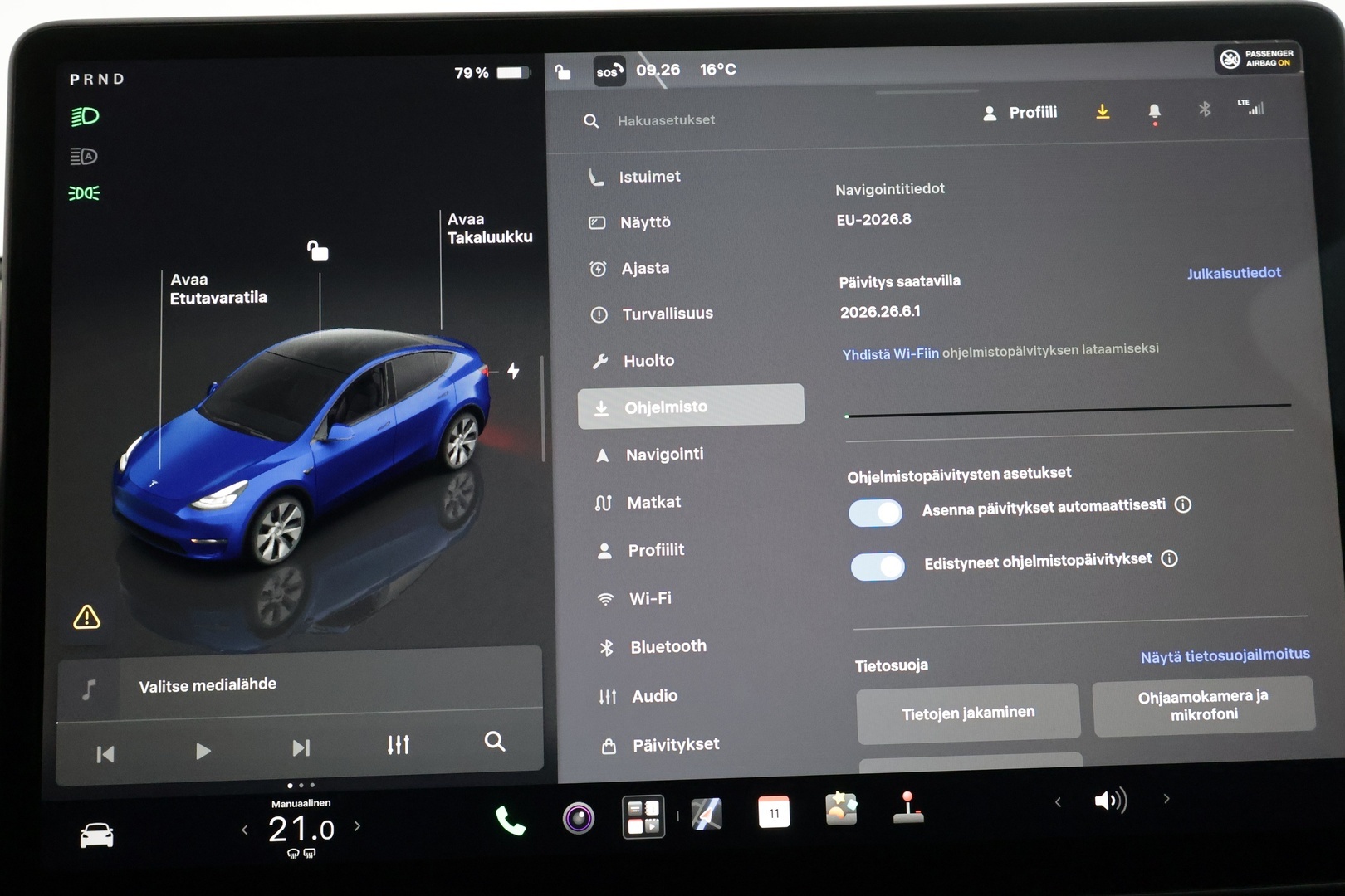 TESLA Model Y 2024