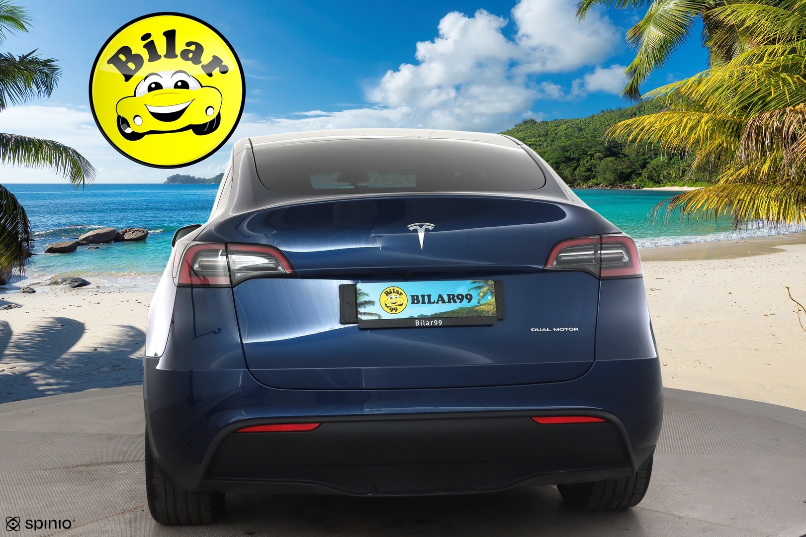 TESLA Model Y 2024