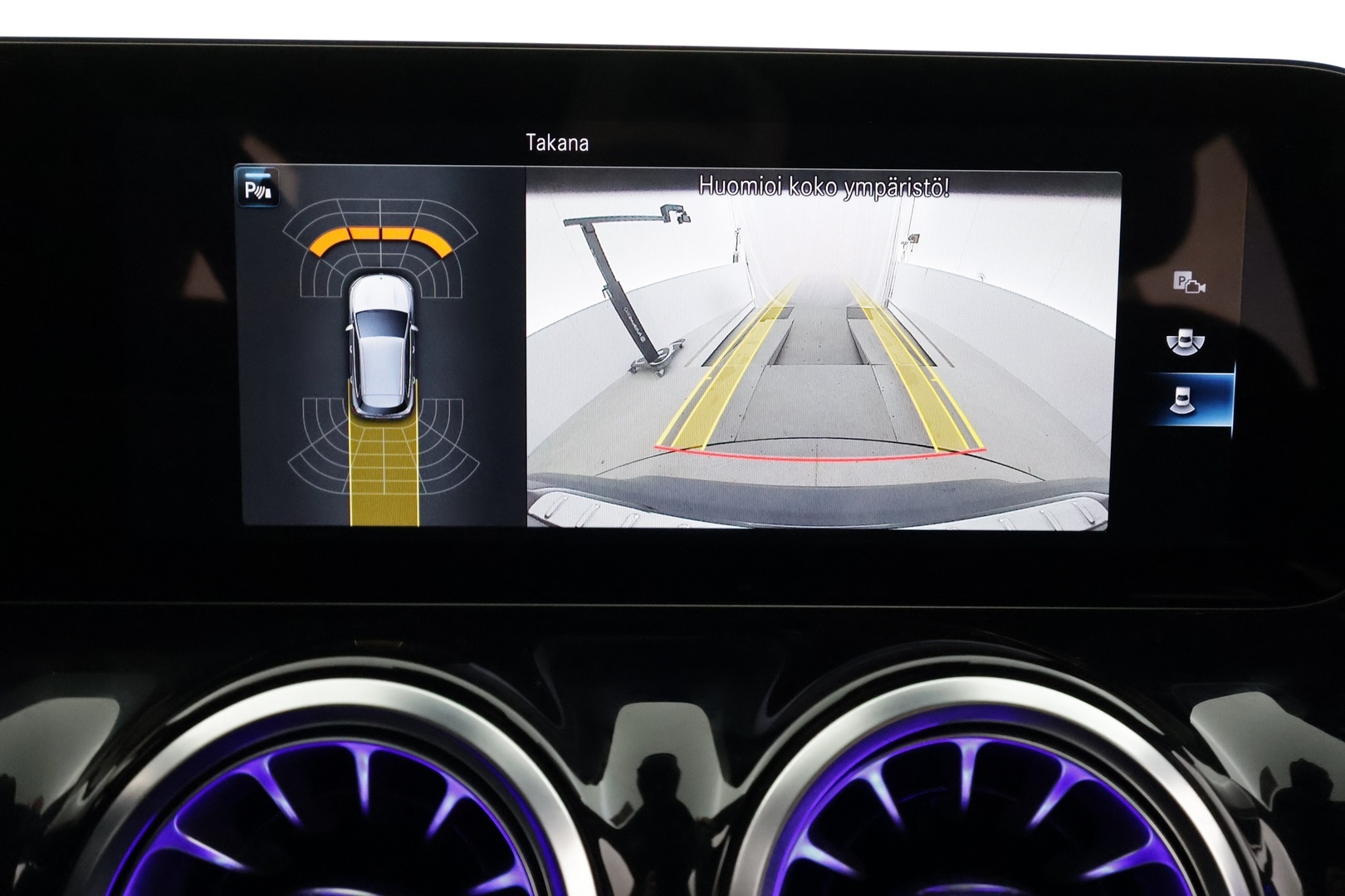 MERCEDES-BENZ EQA 2023