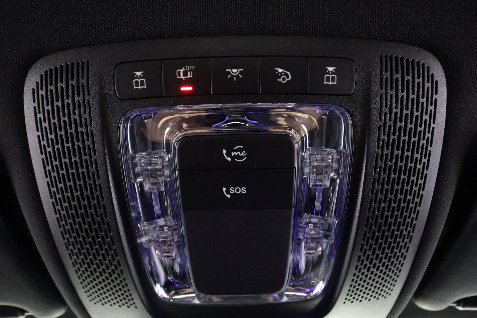 MERCEDES-BENZ EQA 2023