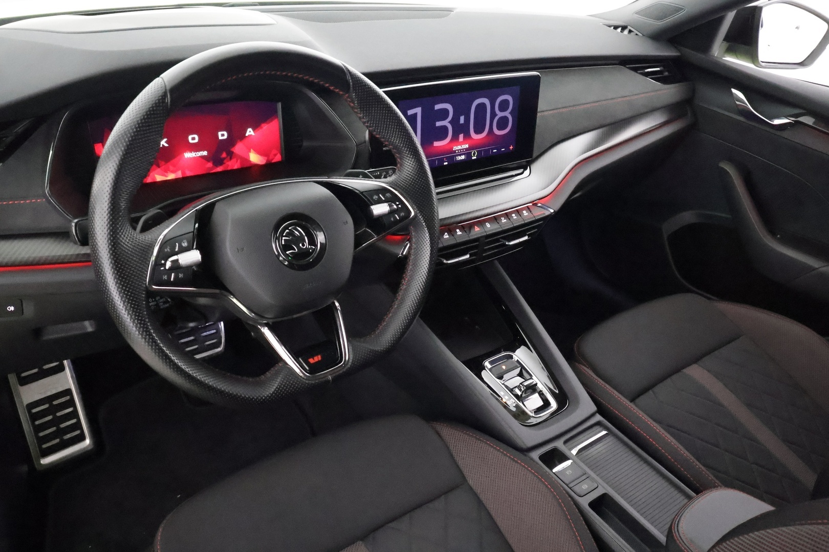 SKODA Octavia 2024
