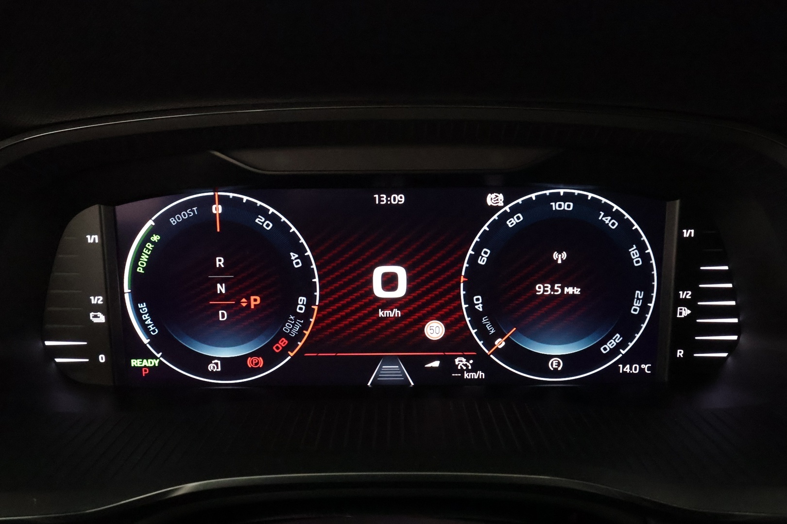 SKODA Octavia 2024