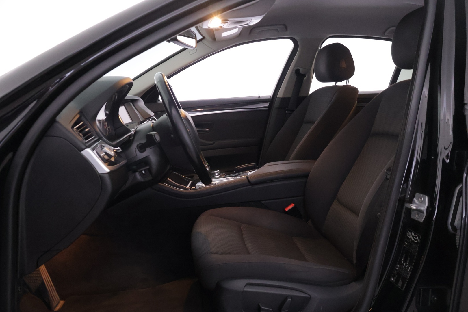 BMW 518 2014