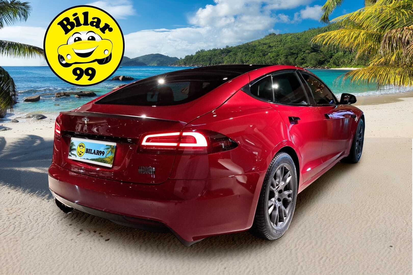 TESLA Model S 2023