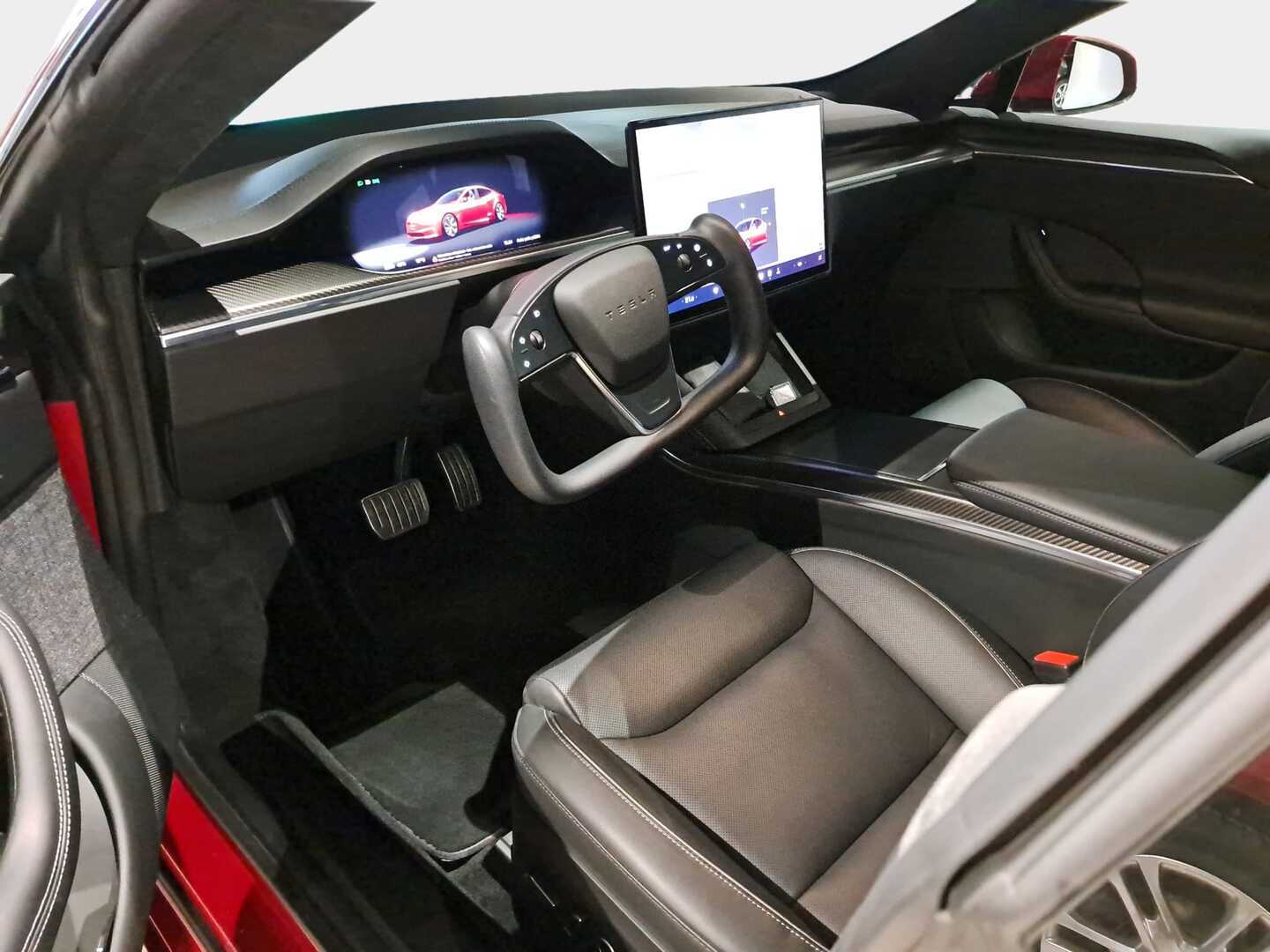 TESLA Model S 2023