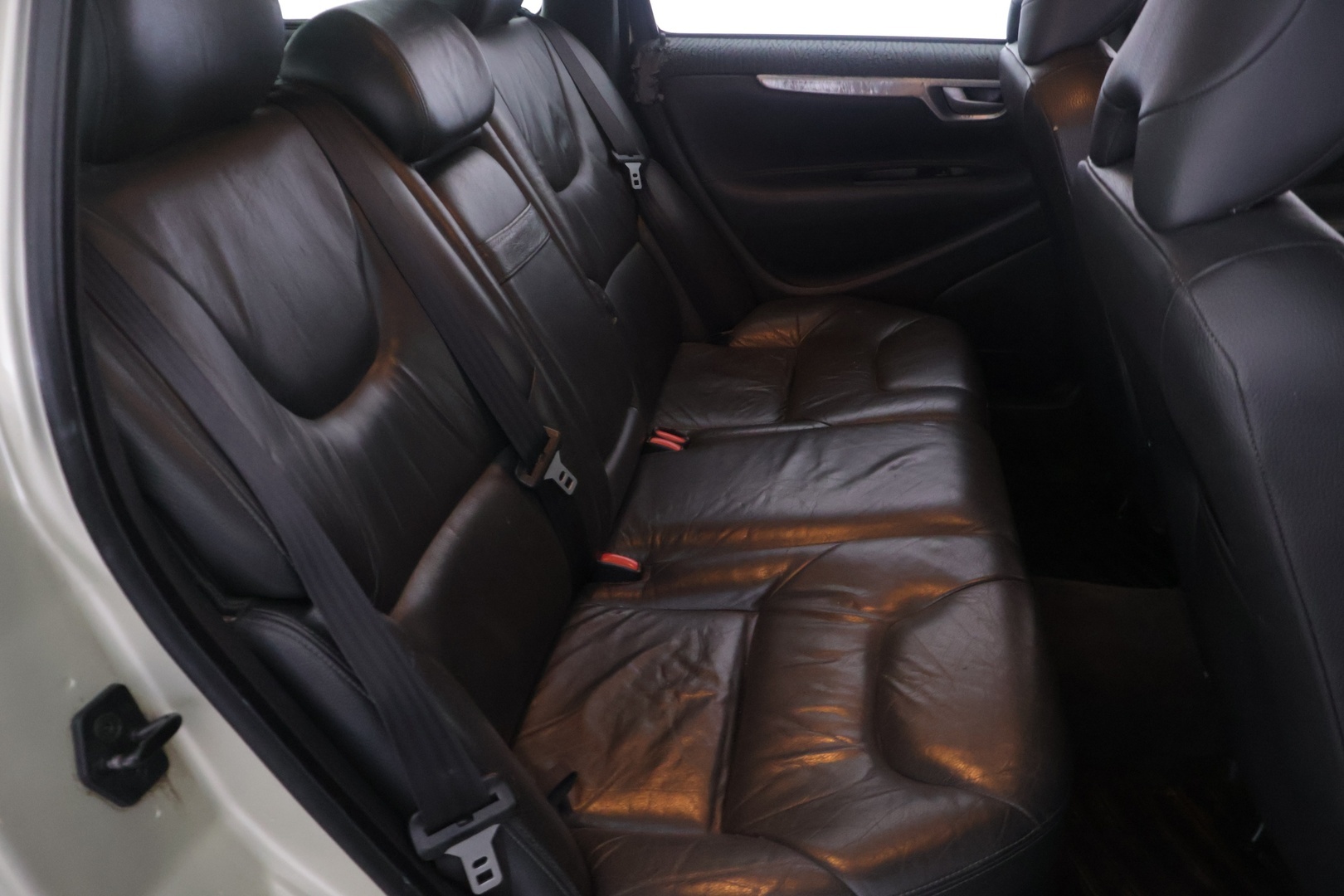 VOLVO V70 2005