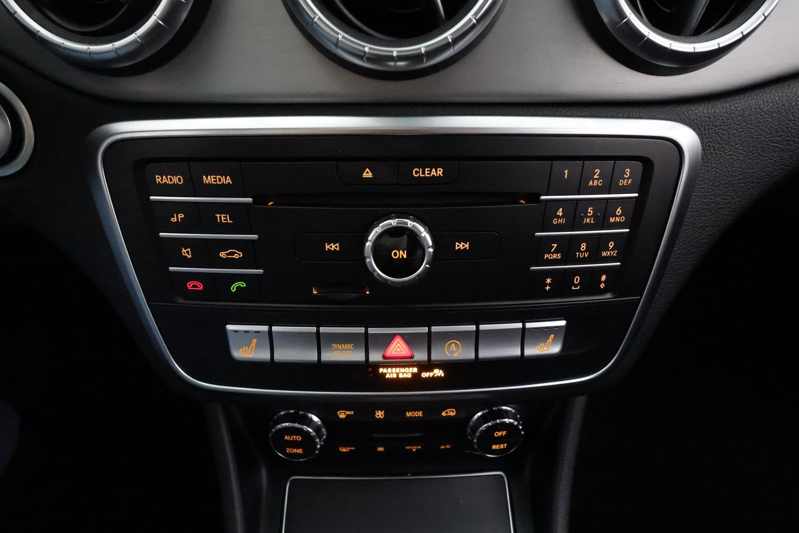 MERCEDES-BENZ CLA 2017