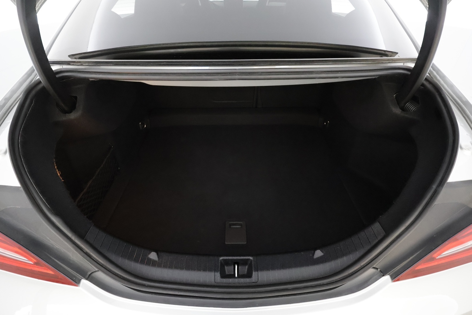 MERCEDES-BENZ CLA 2017