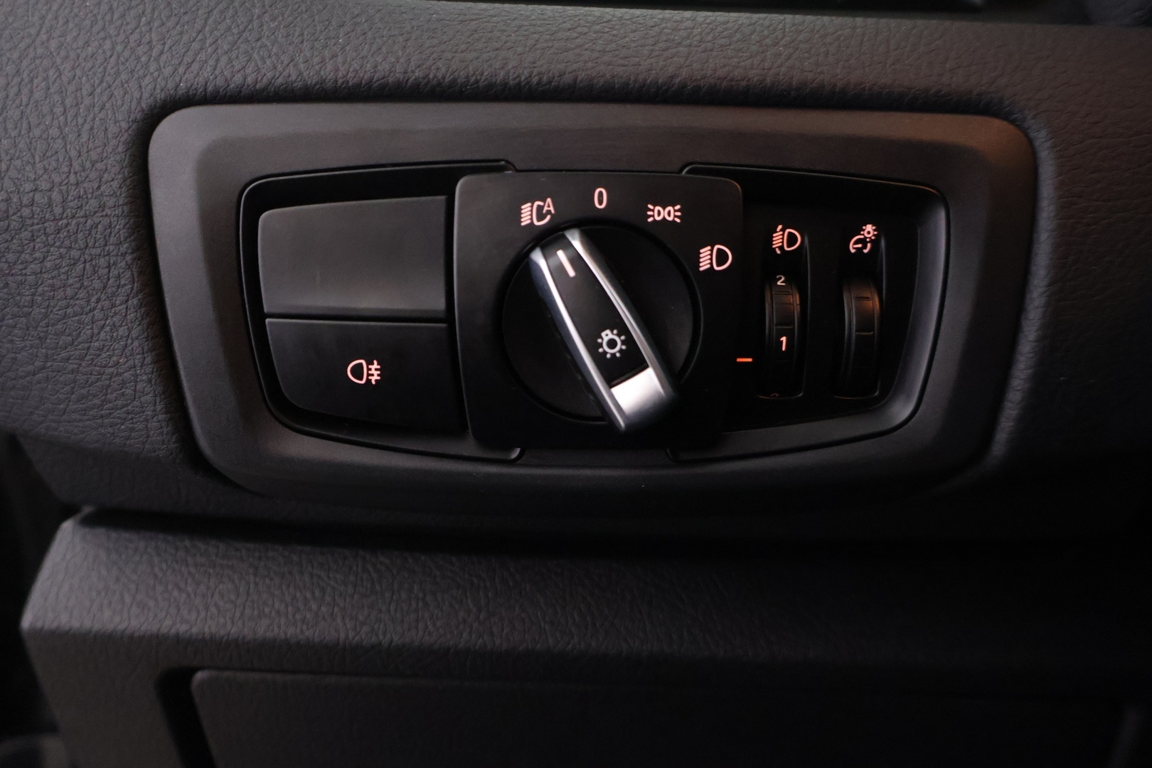 BMW 216 2020