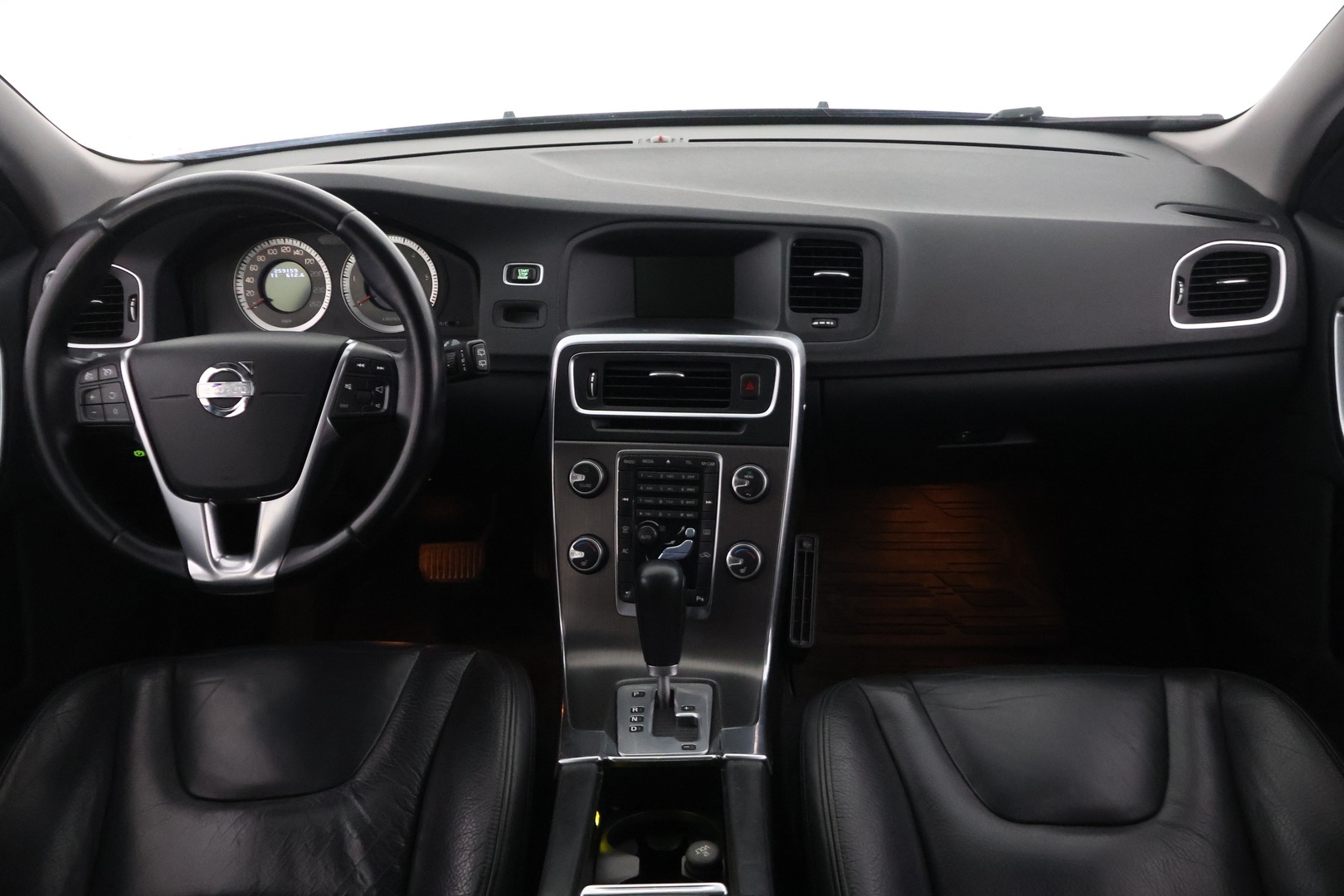 VOLVO V60 2010