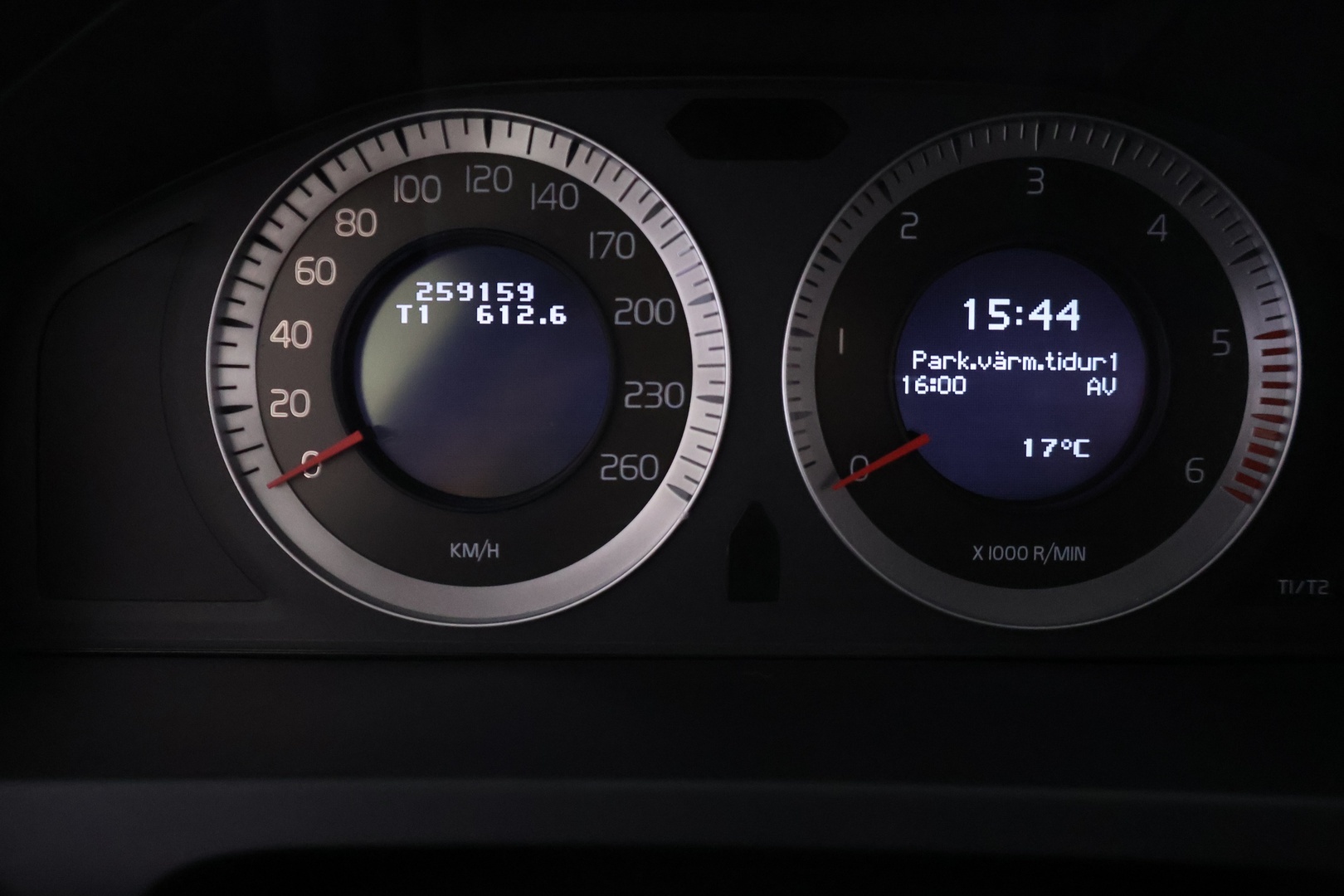 VOLVO V60 2010