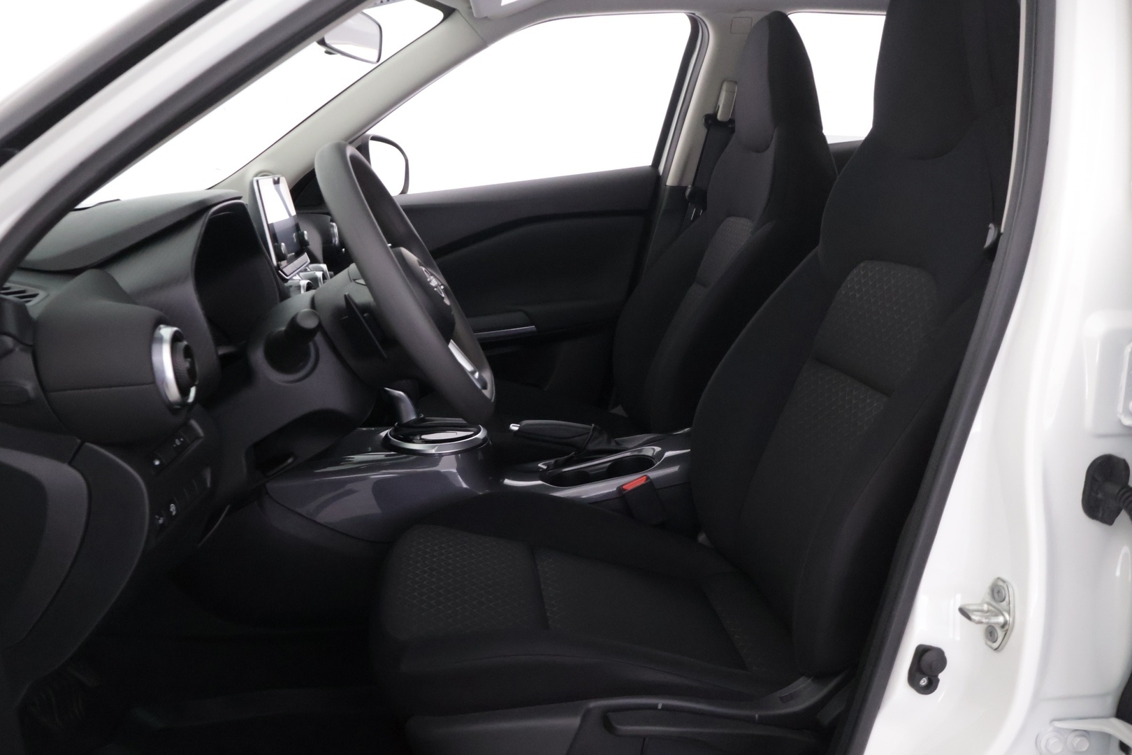 NISSAN Juke 2023