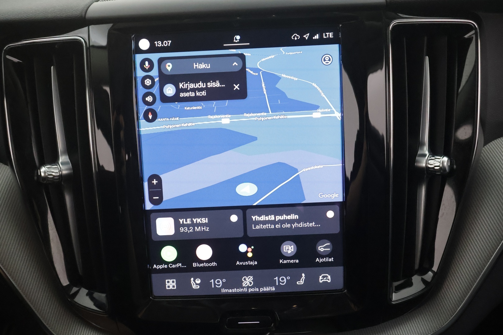 VOLVO XC60 2024