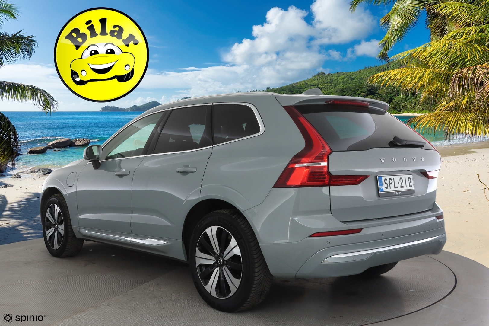 VOLVO XC60 2024