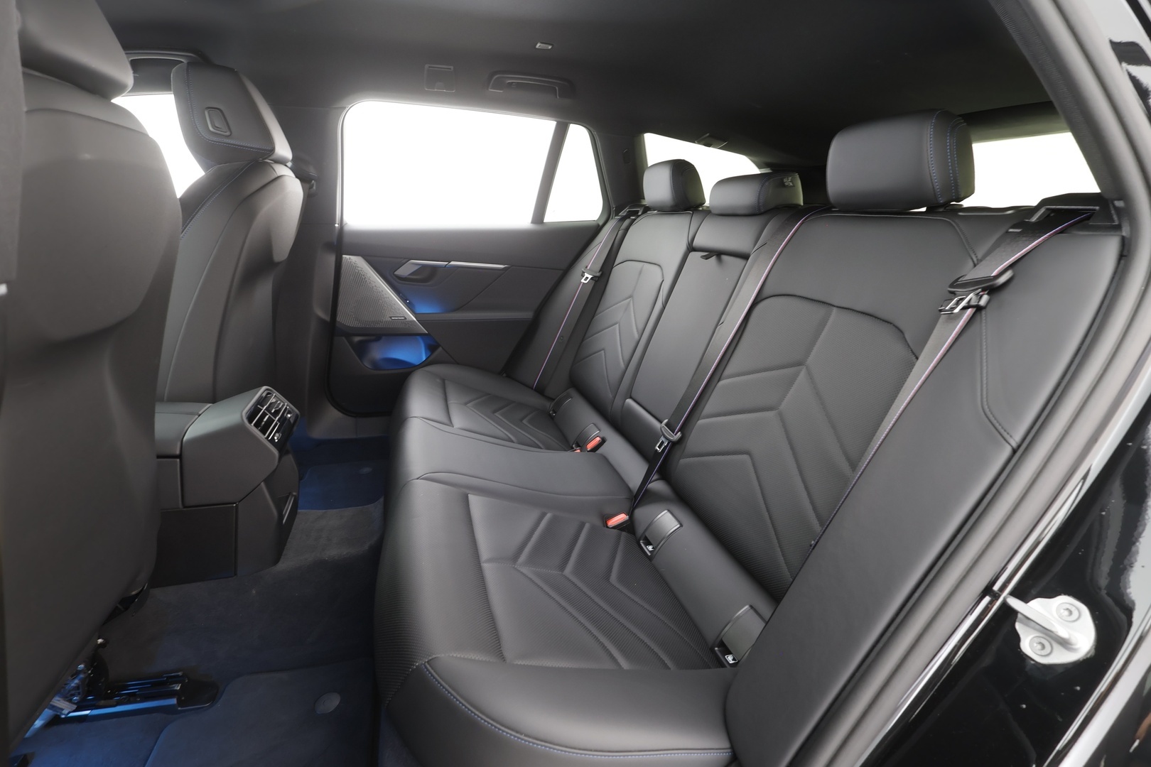 BMW I5 2025