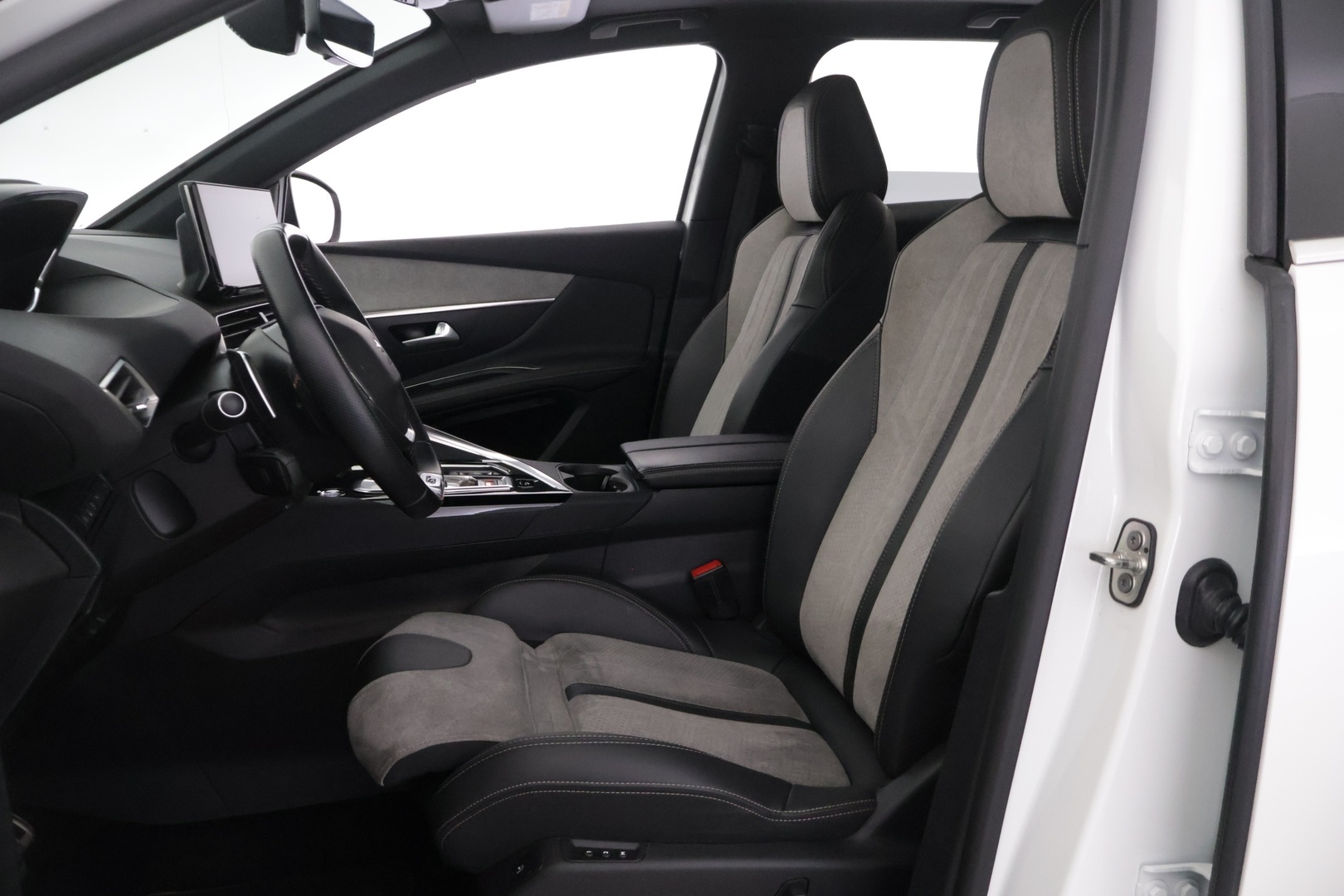 PEUGEOT 3008 2021