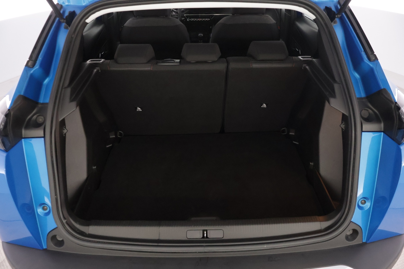 PEUGEOT 2008 2022