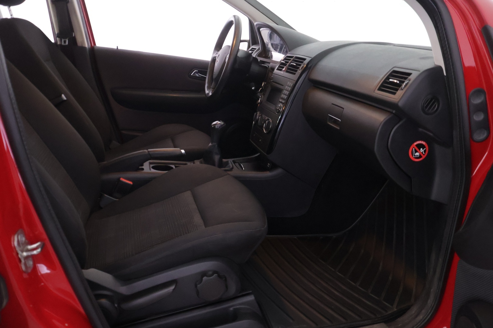 MERCEDES-BENZ A 2010