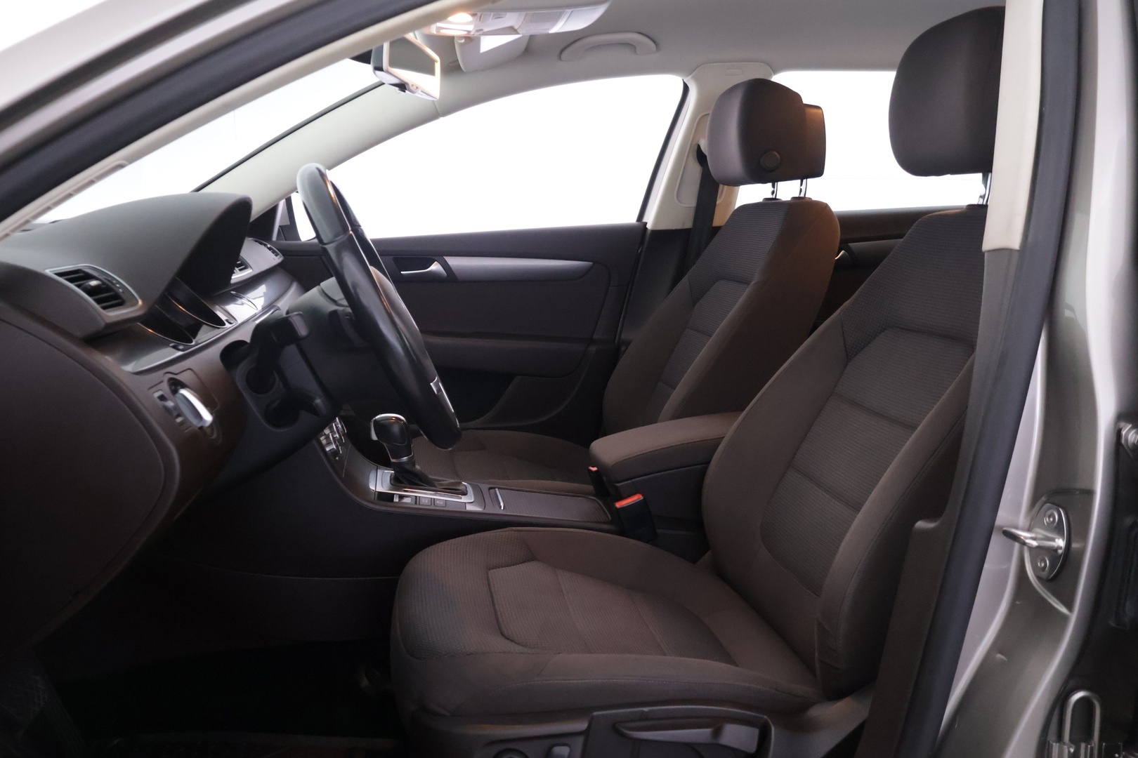 VOLKSWAGEN Passat 2014