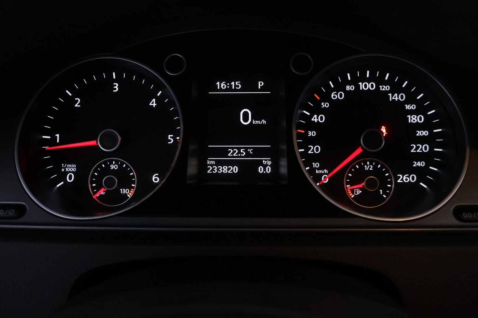 VOLKSWAGEN Passat 2014