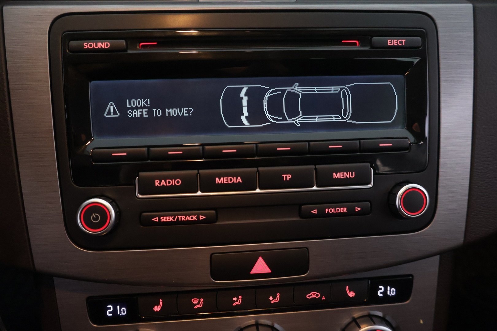 VOLKSWAGEN Passat 2014