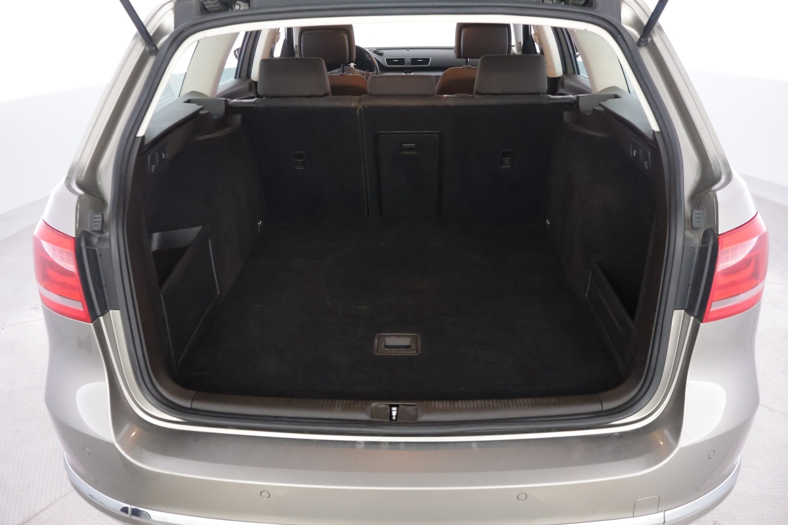 VOLKSWAGEN Passat 2014