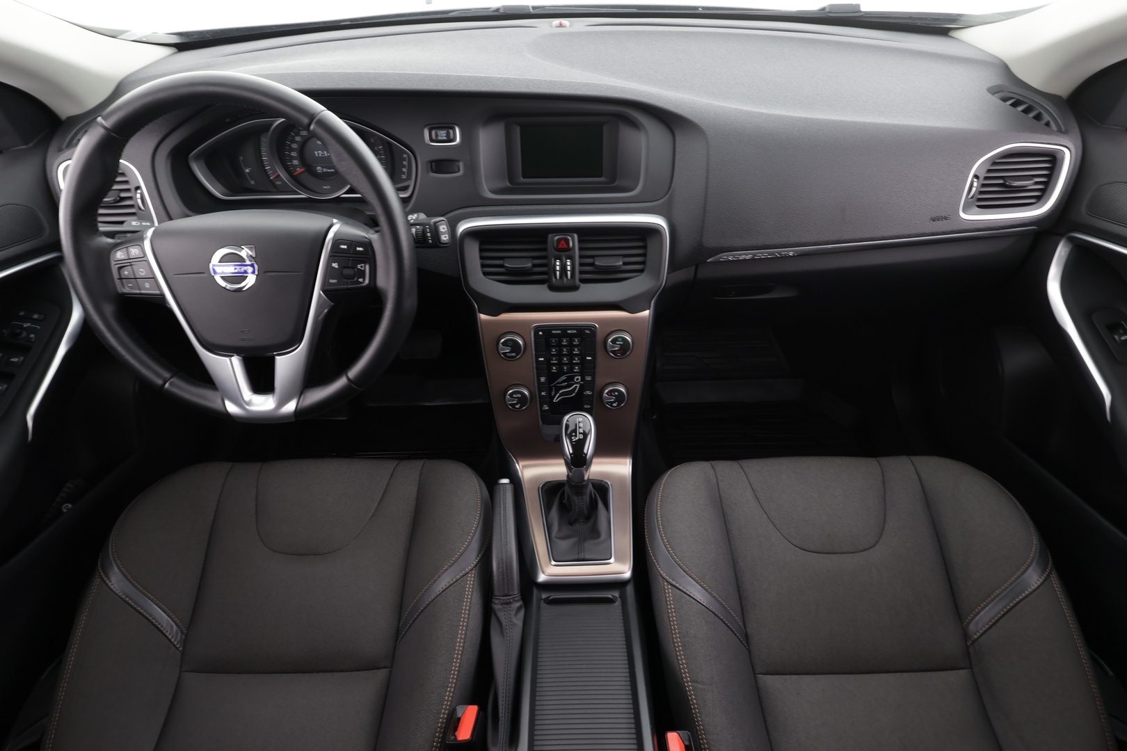 VOLVO V40 Cross Country 2016