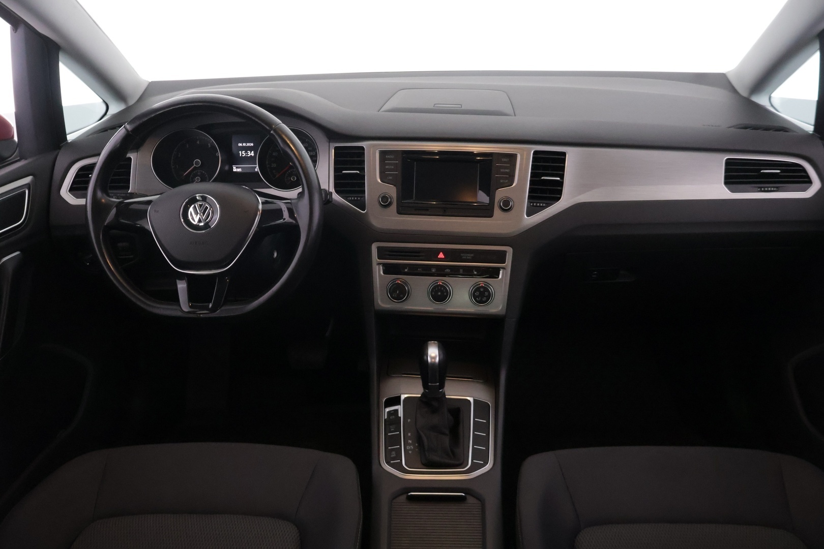 VOLKSWAGEN Golf Sportsvan 2015