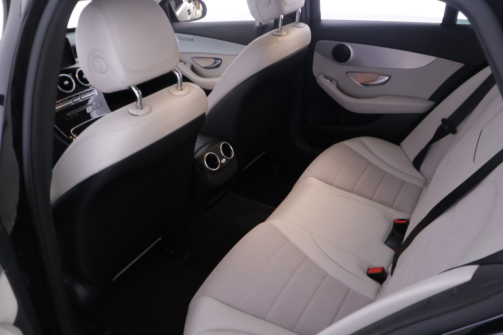 MERCEDES-BENZ C 2018
