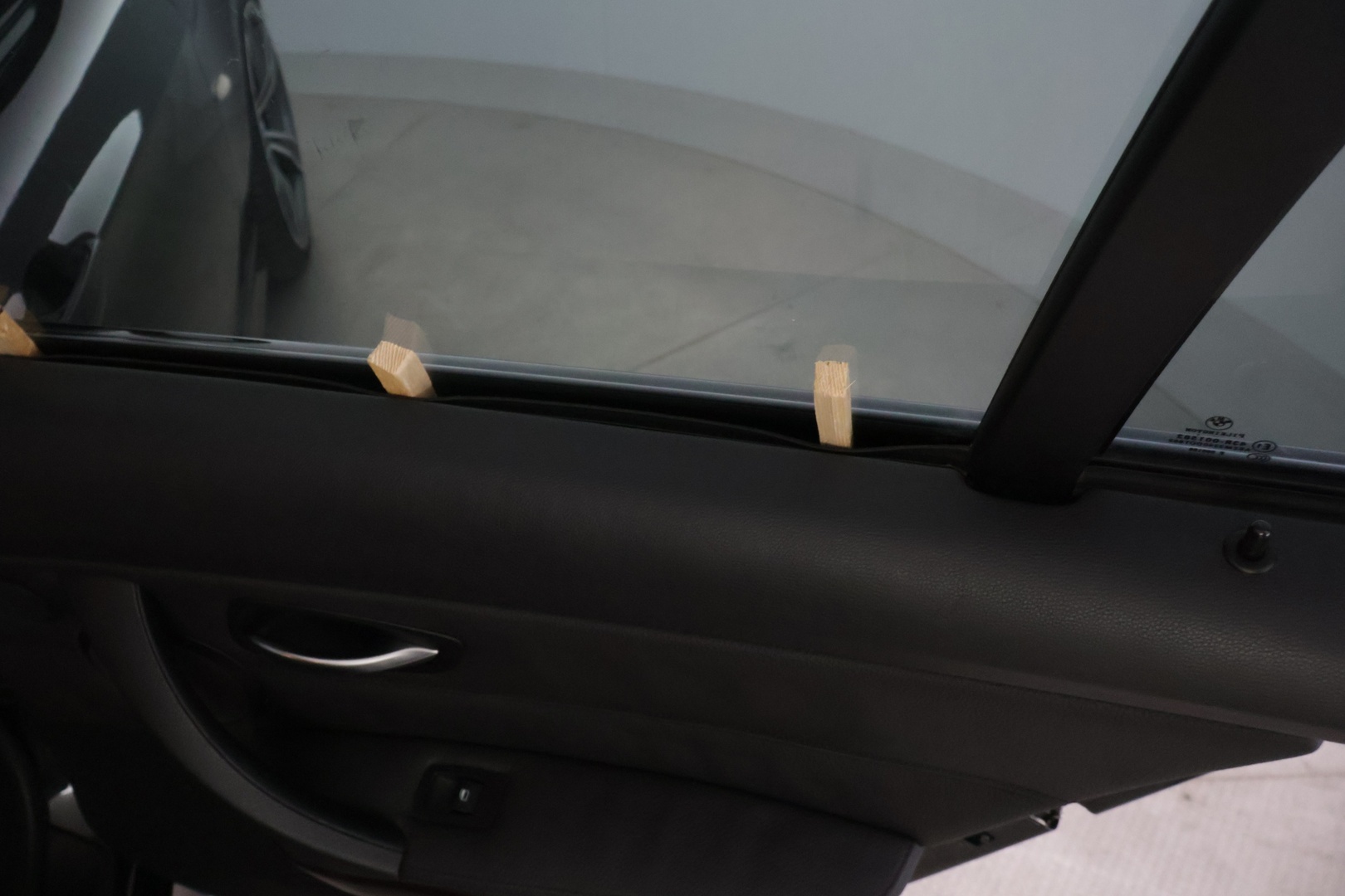 BMW 330 2006