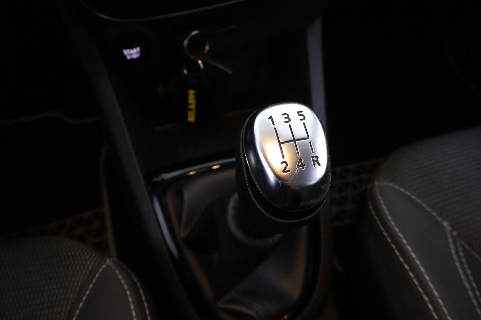 RENAULT Clio 2018