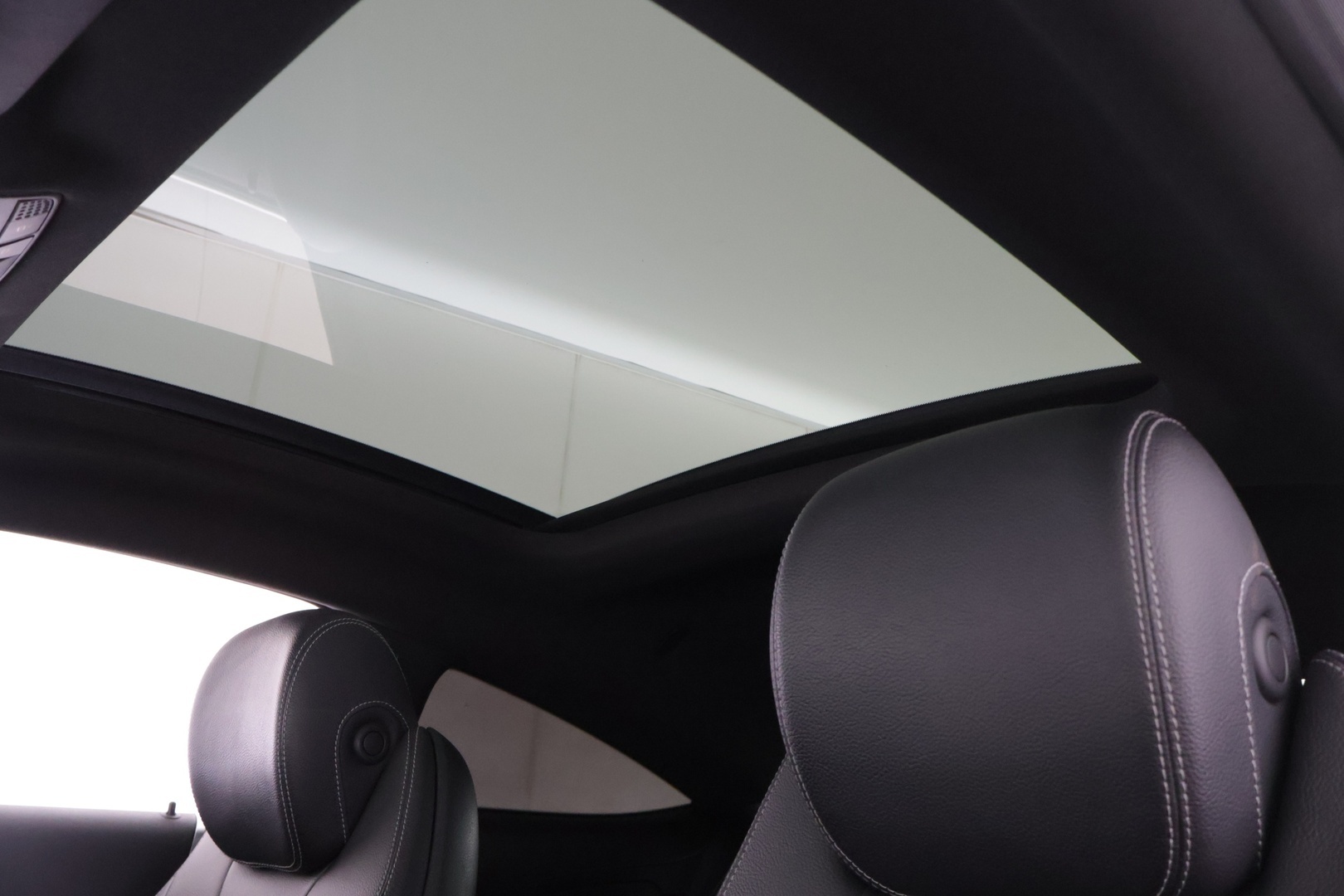 MERCEDES-BENZ C 2016