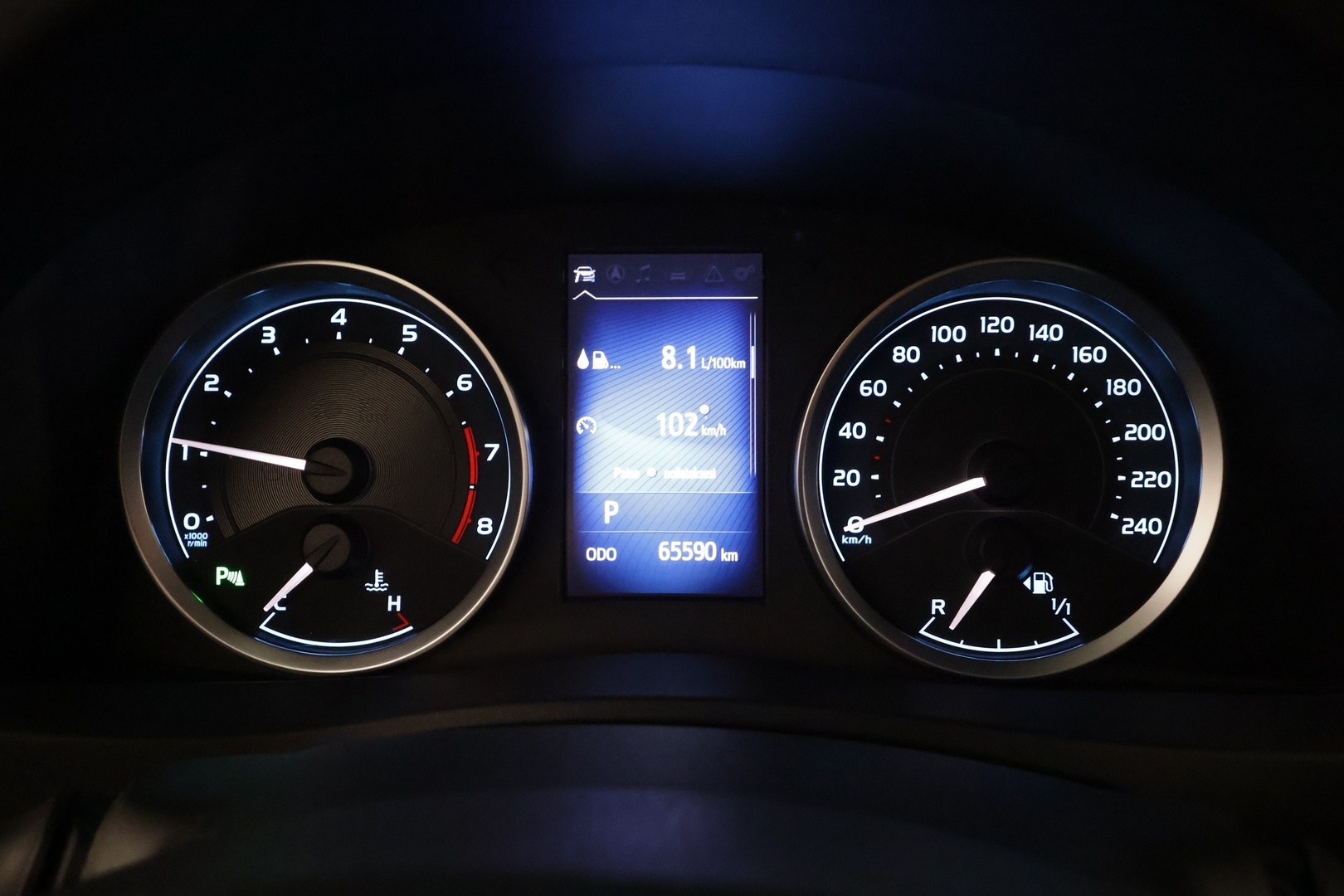 TOYOTA Corolla 2017