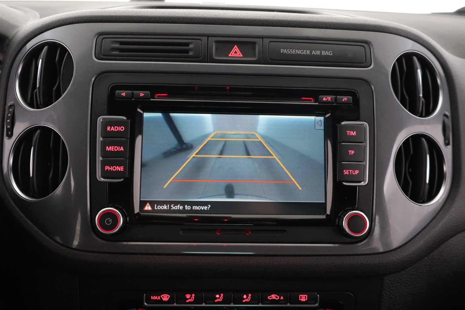 VOLKSWAGEN Tiguan 2015