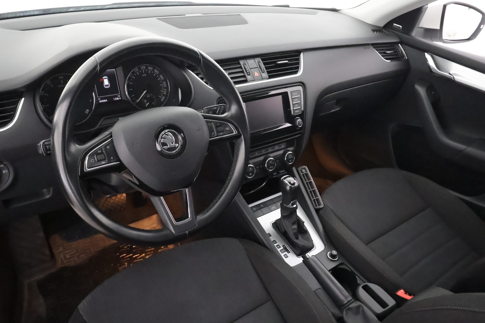 SKODA Octavia 2014