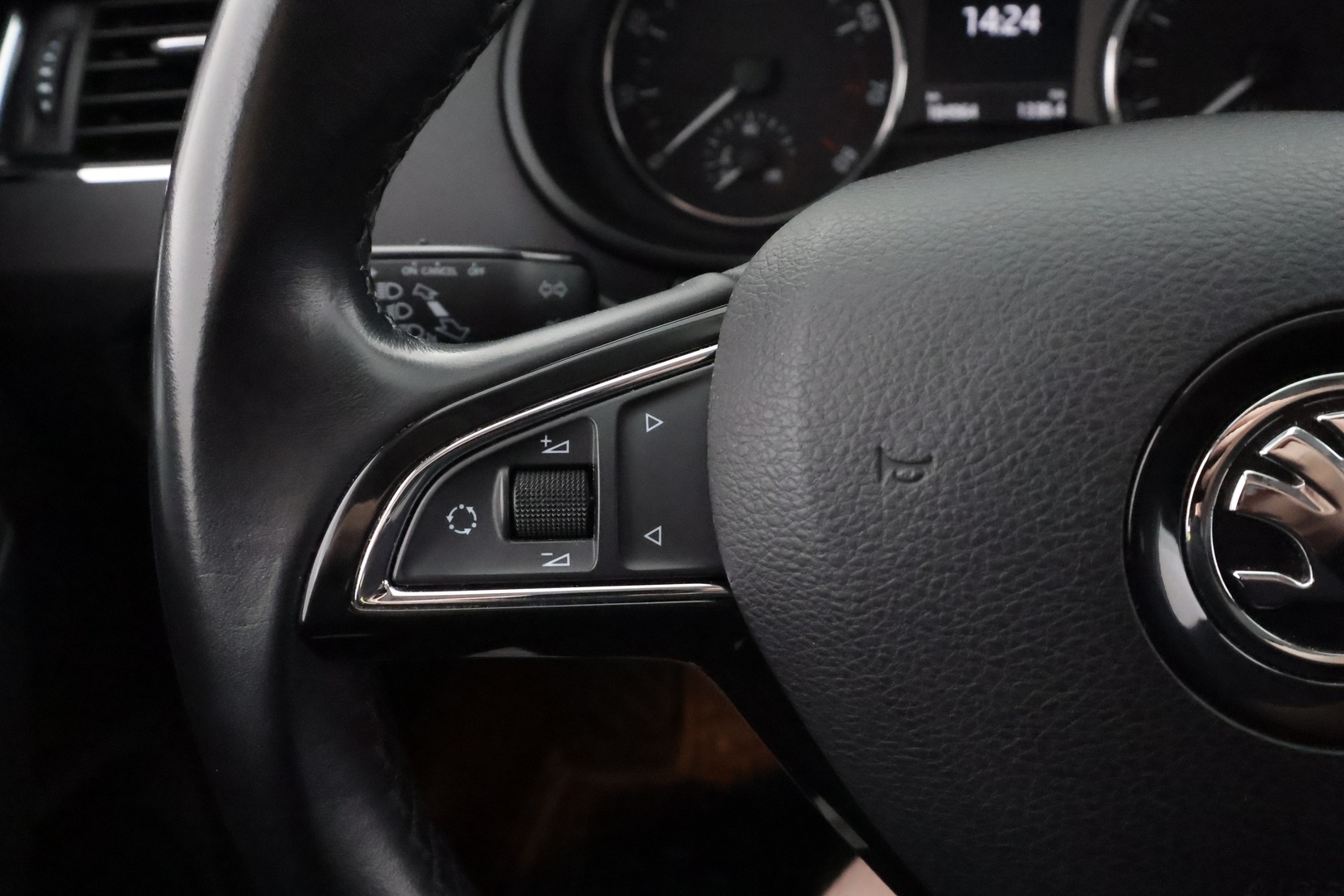 SKODA Octavia 2014