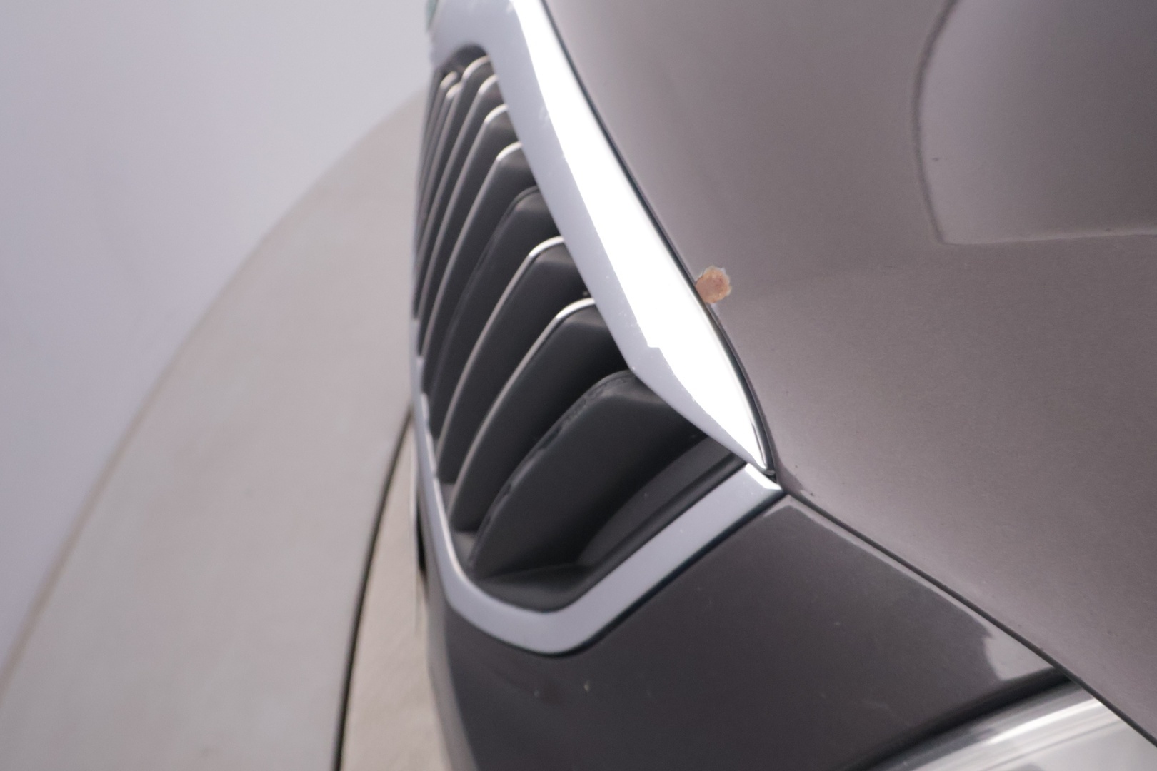 SKODA Superb 2012