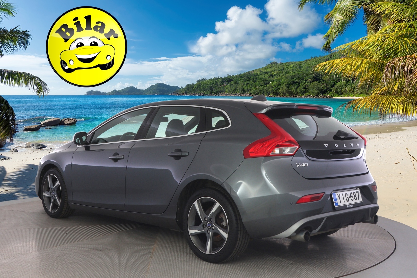 VOLVO V40 2013