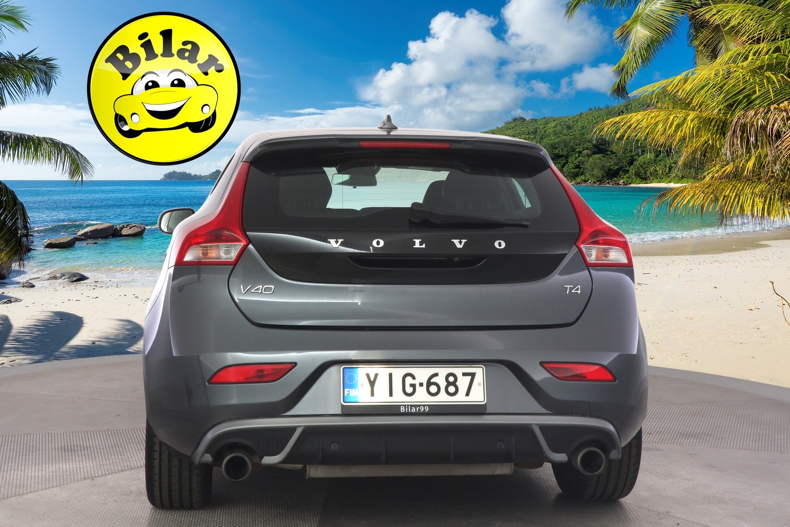 VOLVO V40 2013
