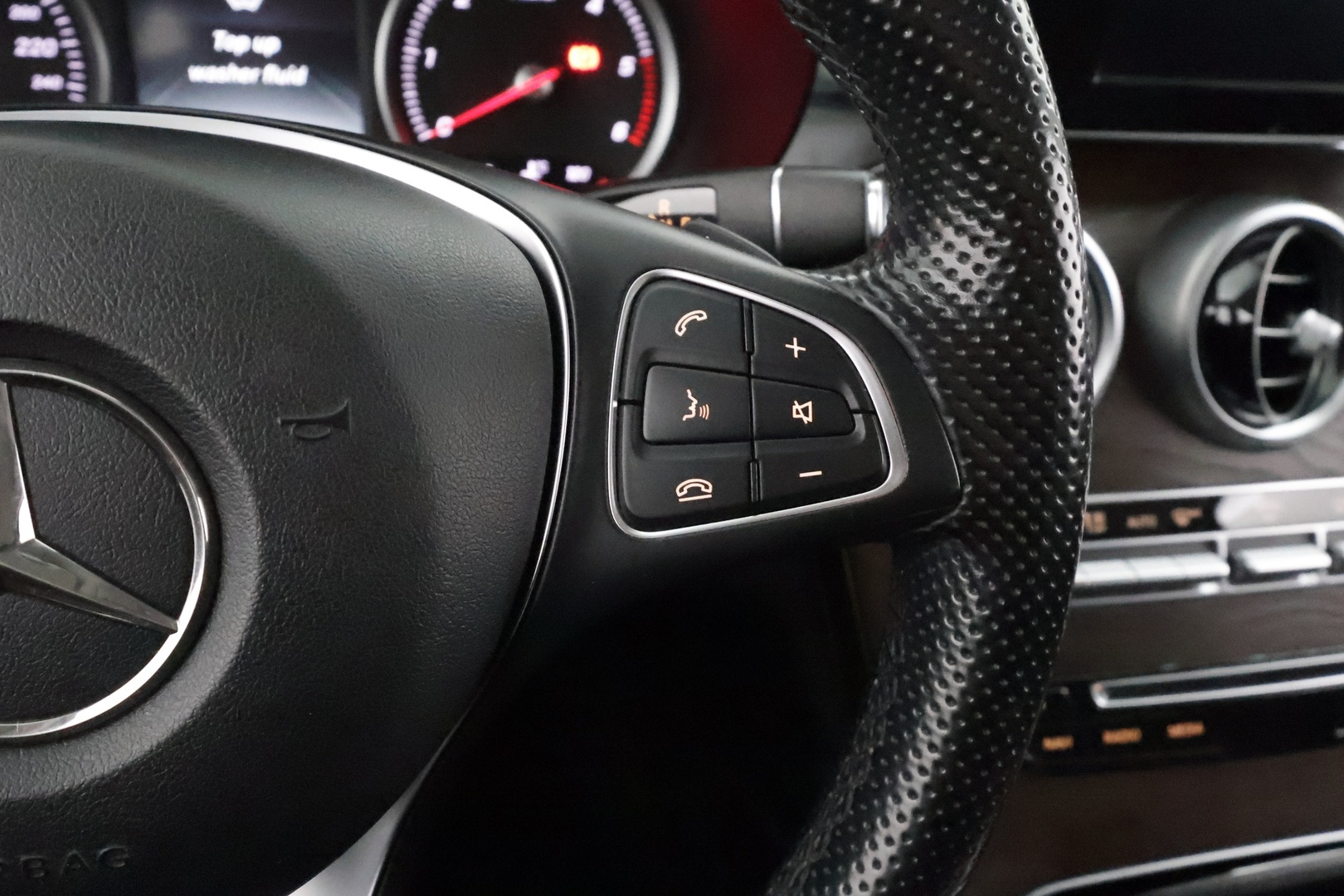 MERCEDES-BENZ GLC 2017