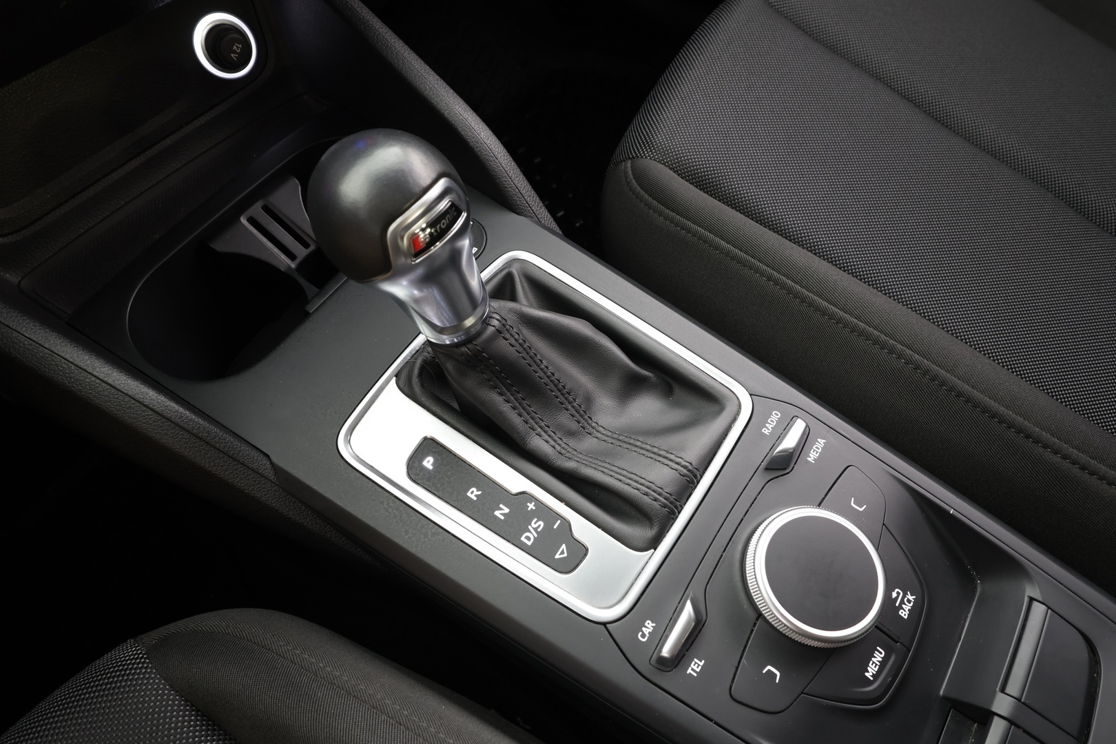 AUDI Q2 2018