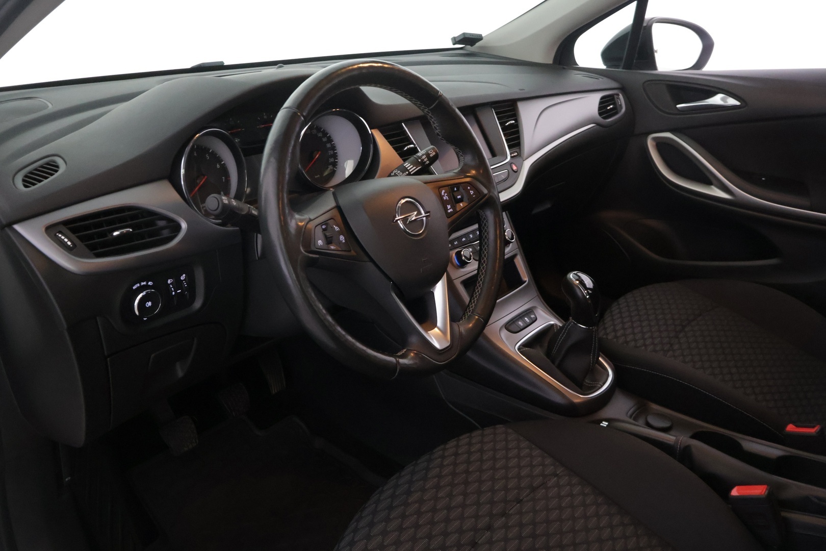 OPEL Astra 2021