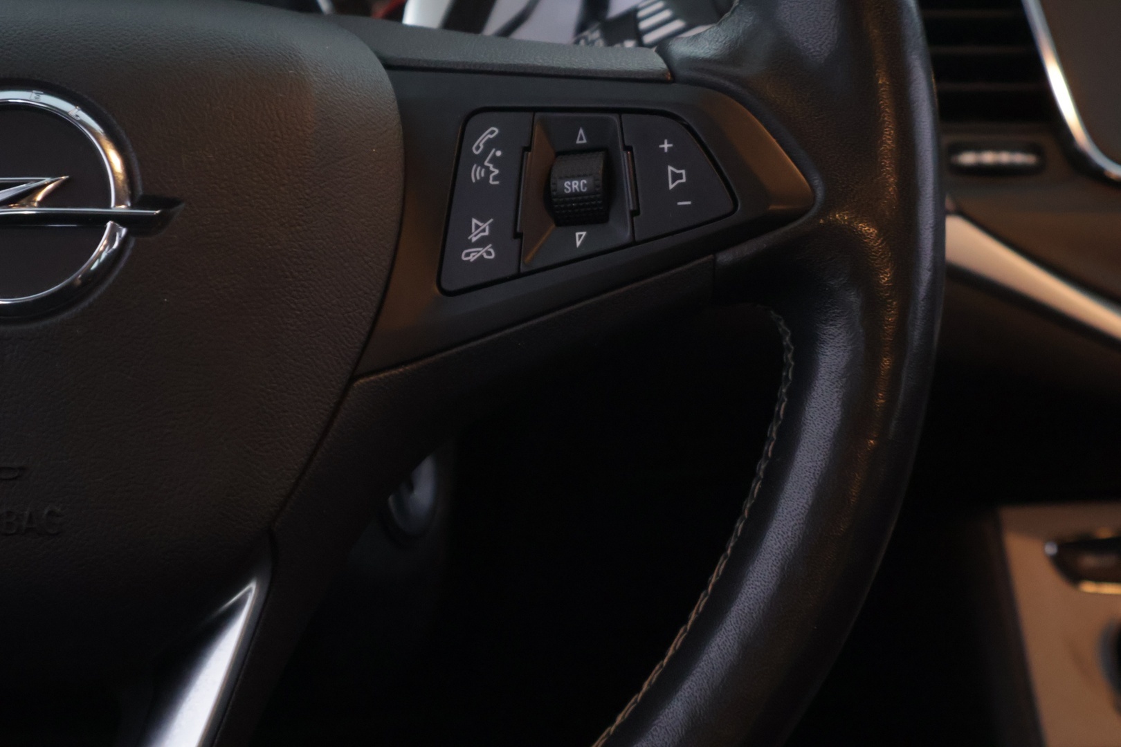 OPEL Astra 2021